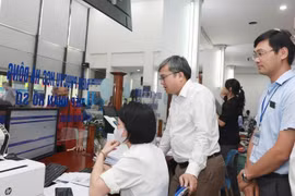 Hà Nội: Thay đổi tư duy, số hóa thủ tục hành chính để người dân hưởng lợi