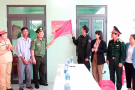 Công an tỉnh Gia Lai bàn giao 2 căn nhà đầu tiên trong “Chiến dịch Quang Trung”