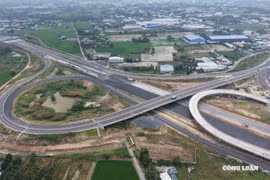 Gấp rút hoàn thiện nút giao Mỹ Yên để kịp thông xe ngày 19/12