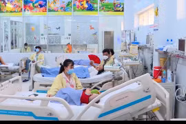 Khám sức khỏe miễn phí từ 2026: Bước đột phá nhân văn từ Nghị quyết 72