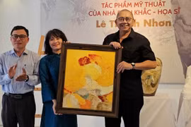 Bảo tàng Mỹ thuật Huế tiếp nhận 3 tác phẩm của nhà điêu khắc Lê Thành Nhơn