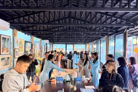 'Hà Nội Thanh Tân' - Triển lãm nghệ thuật trẻ giữa lòng di sản