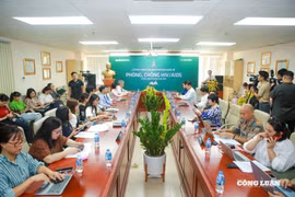Phát động Giải Báo chí toàn quốc về HIV/AIDS