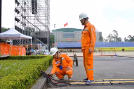 Những người thầm lặng góp sức vào thành công của đại lễ 80 năm Quốc khánh