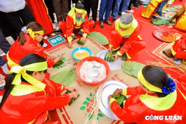 Thi gói bánh chưng, bánh giầy mở màn Lễ hội mùa xuân Côn Sơn - Kiếp Bạc