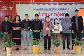 Quảng Ngãi: Ủng hộ gần 2 tỷ đồng giúp người dân khắc phục thiệt hại do bão số 3