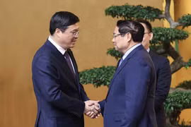 Đẩy nhanh kết nối hạ tầng giao thông giữa Việt Nam và Quảng Tây (Trung Quốc)