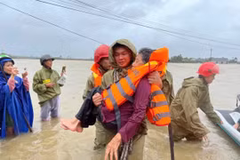 Thanh Hoá: Huy động tối đa lực lượng khẩn trương khắc phục hậu quả bão số 10