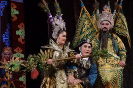NSƯT Trần Quang Khải: 'Cải lương chỉ sống khi còn chạm được trái tim khán giả'