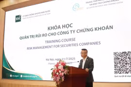 VN-Index lên cao nhất 3 năm, chuyên gia cảnh báo: Quản trị rủi ro là 'tuyến phòng thủ sống còn'