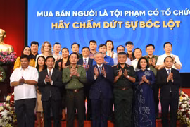 Quản lý chặt chẽ mạng viễn thông, mạng Internet, mạng máy tính để phòng, chống mua bán người