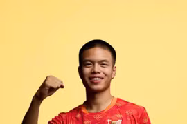 Ninh Bình FC chiêu mộ sao trẻ Việt kiều Chung Đỗ từ Slavia Sofia