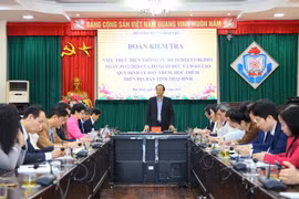 Thứ trưởng Phạm Ngọc Thưởng: "Không thể lấy việc học sinh cần học mà tổ chức dạy thêm và thu tiền"