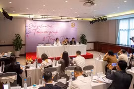 Team Chị Em Rọt: Bị lập biên bản vì họp báo chưa được chấp thuận
