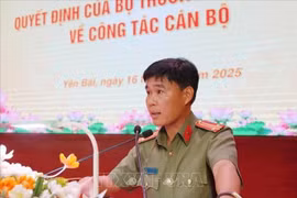 Công bố quyết định của Bộ trưởng Bộ Công an về công tác cán bộ tại Công an tỉnh Yên Bái