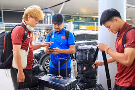 Điểm tin thể thao 14/7: U23 Việt Nam lên đường dự U23 Đông Nam Á, Barca mua 'Messi Thụy Điển'