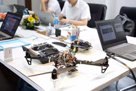 Cởi trói thể chế, khai phóng nội lực để khoa học công nghệ bứt phá