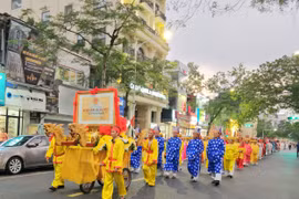3.500 người tham gia diễu hành ‘Hải Phòng rực rỡ 70 mùa hoa’