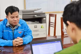 Khởi tố nam giáo viên 'chế' văn bản để ra oai với nhà trường