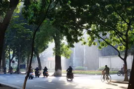 Miền Bắc nắng ấm trước khi đón không khí lạnh