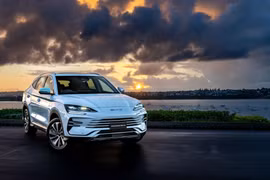 Gặp khó với xe điện, BYD lên kế hoạch bán xe hybrid tại Việt Nam?