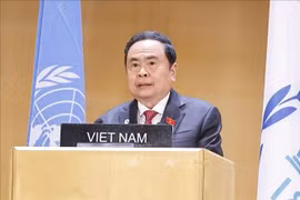 Chủ tịch Quốc hội Trần Thanh Mẫn kết thúc tốt đẹp chuyến công tác tại Thụy Sĩ