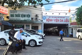 Chủ tịch Cần Thơ yêu cầu tổng rà soát sản phẩm tại Bệnh viện Da liễu
