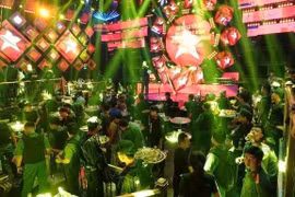 Bao vây quán bar Paris Night, bắt quả tang hàng chục người đang sử dụng ma túy