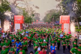 Gần 10.000 vận động viên tham dự Giải Marathon Quốc tế Di sản Cần Thơ 2025