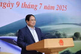 Hỗ trợ người dân có nơi ở mới, có công việc mới, sinh kế mới ít nhất bằng và tốt hơn nơi cũ