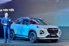 Cơ hội nào cho Suzuki Fronx khi giá bán lẻ lên đến 649 triệu đồng?