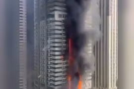 Video cháy lớn tại tòa nhà chọc trời Dubai, gần 4.000 cư dân phải sơ tán