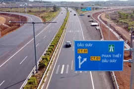 Thí điểm tổ chức lại giao thông trên cao tốc Phan Thiết - Dầu Giây