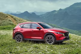 Giá xe Mazda giảm đồng loạt, một số mẫu xe được nâng cấp