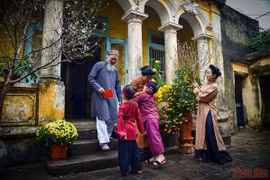 Bâng khuâng Tết về