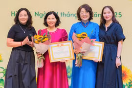 Dược phẩm Tâm Bình được Sở Công Thương Hà Nội khen thưởng
