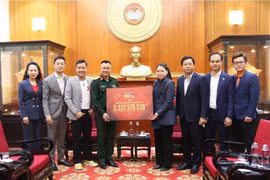 Hơn 5,3 tỷ đồng từ Chương trình ca nhạc 'Tôi! Người việt nam' gửi tới đồng bào vùng lũ