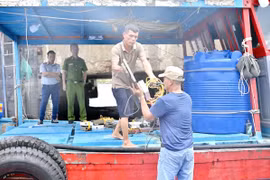 Quảng Ninh: Khởi tố 2 bị can tháo 13 thiết bị giám sát tàu cá VMS