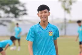 Thanh Hóa gây sốc, chiêu mộ cầu thủ Lào đầu tiên trong lịch sử thi đấu tại V.League