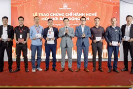 Thiên Khôi Group tổ chức 'Lễ trao chứng chỉ Hành nghề Môi giới Bất động sản'