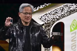 CEO Nvidia xoa dịu lo ngại về 'bong bóng AI'