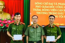 Gia Lai: Hai cán bộ Công an xã bị đối tượng nhiễm HIV gây thương tích chảy máu
