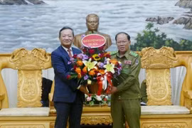 Quan hệ Lào - Việt Nam sẽ tiếp tục phát triển đi vào chiều sâu, ngày càng đơm hoa kết trái
