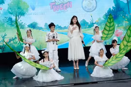 Hồi sinh ký ức tuổi thơ với 'Những bông hoa nhỏ'