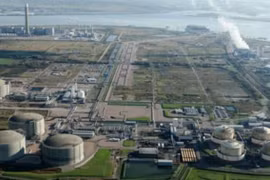 Châu Âu tăng nhập khẩu LNG lên mức cao kỷ lục