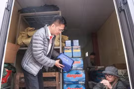 Báo Pháp Luật TP.HCM tiếp lửa ngư dân Hải Phòng bằng chương trình ý nghĩa