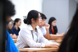 Đáp án đề thi tốt nghiệp THPT 2025 môn Toán, mã đề 119 (tham khảo)