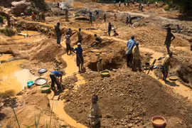 Cầu sập tại Congo, ít nhất 32 người thiệt mạng