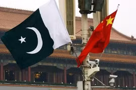 Trung Quốc rút khỏi dự án 60 tỷ USD ở Pakistan, Islamabad cầu viện ADB
