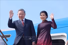 Tổng Bí thư Tô Lâm và Phu nhân bắt đầu thăm cấp Nhà nước Cộng hòa Azerbaijan